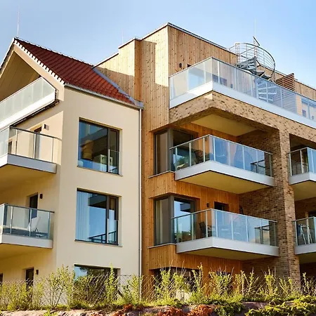 E18 W Nautica Nad Jeziorem W Gizycku *