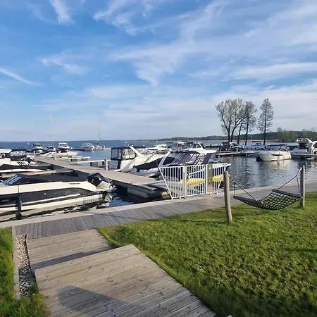 E18 W Nautica Nad Jeziorem W Giżycku Giżycko